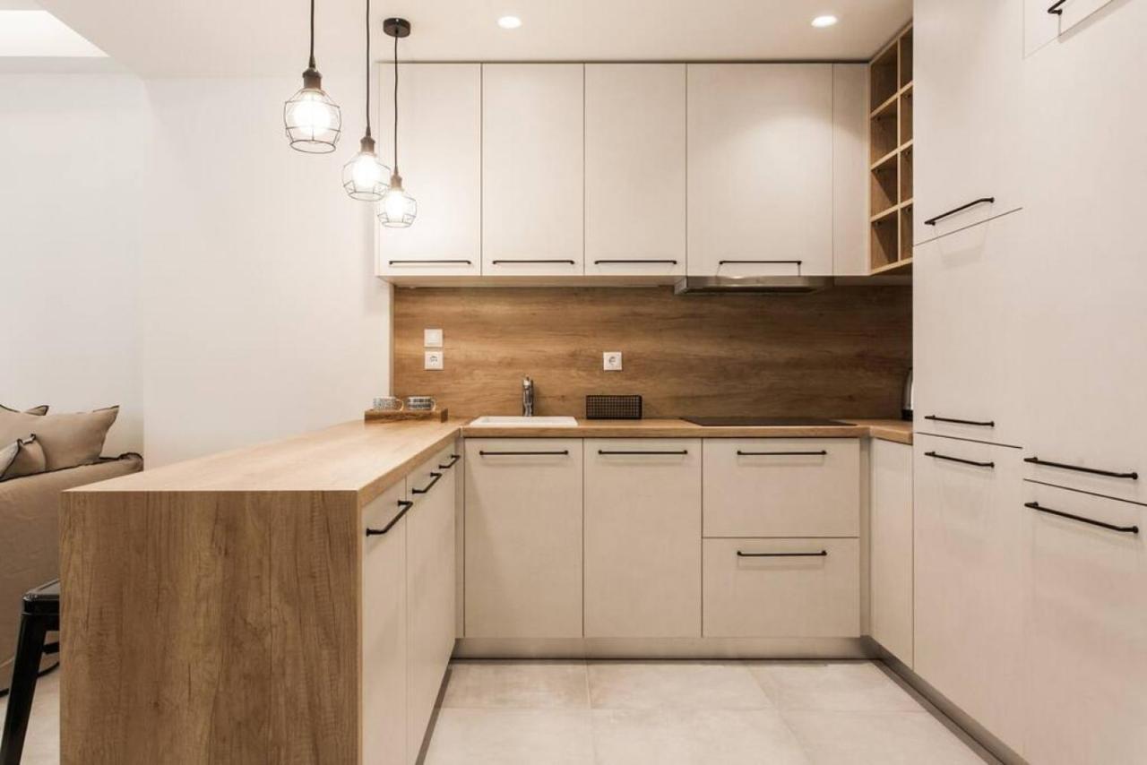 Chic Apartment - Strolling To The Athenian Streets エクステリア 写真