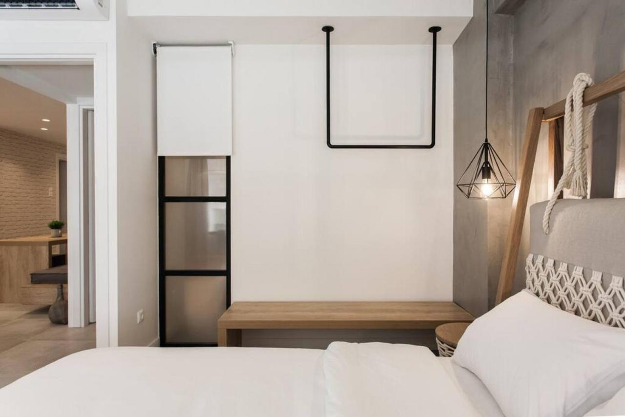 Chic Apartment - Strolling To The Athenian Streets エクステリア 写真