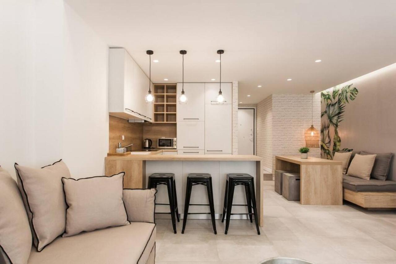 Chic Apartment - Strolling To The Athenian Streets エクステリア 写真