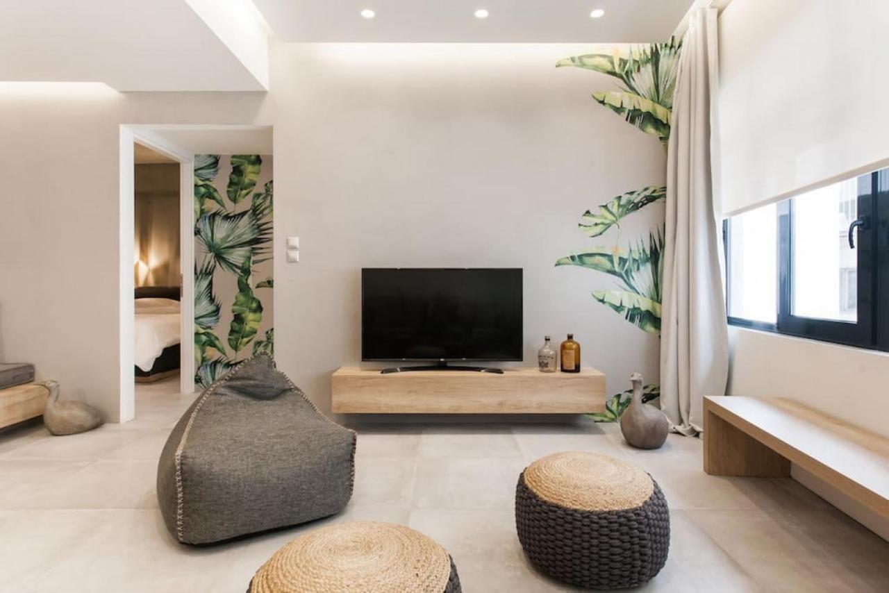 Chic Apartment - Strolling To The Athenian Streets エクステリア 写真